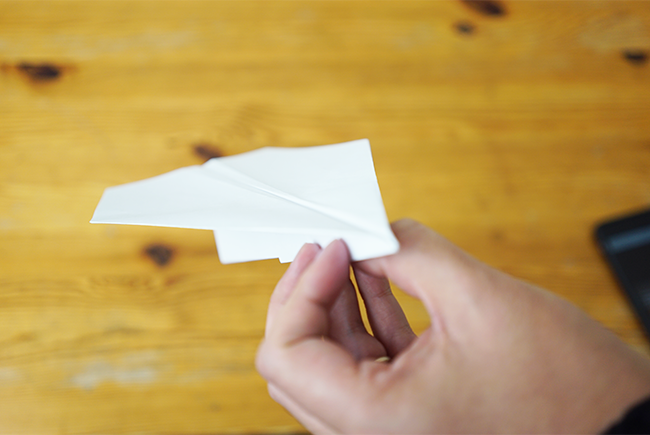 紙飛行機　完成