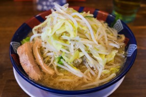 たっぷりの野菜を味わえるラーメン屋「太一商店」にいってきた